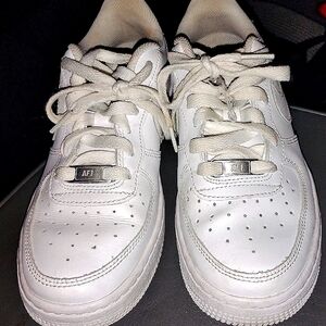 Kids White Nike Sneakers